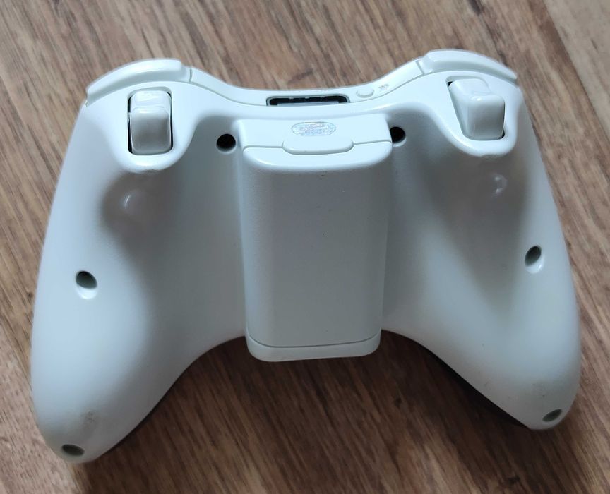 Bezprzewodowy Pad/Gamepad/kontroler do Konsoli XBOX 360 Czarny/Biały