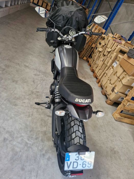 Venda Ducati Srambler Street Classic 800