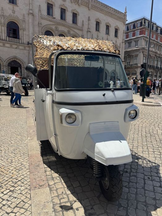 Tuk Tuk Piaggio Ape Classic 400 (7 lugares matrícula)
