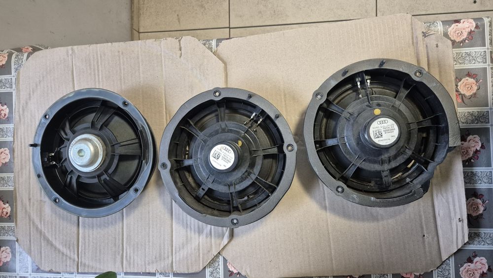 Głośniki audi A4 B8