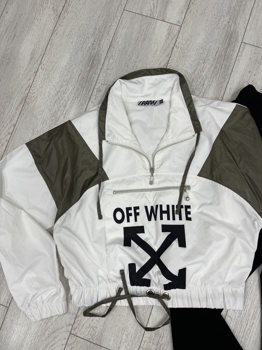 Спортивний костюм жіночий