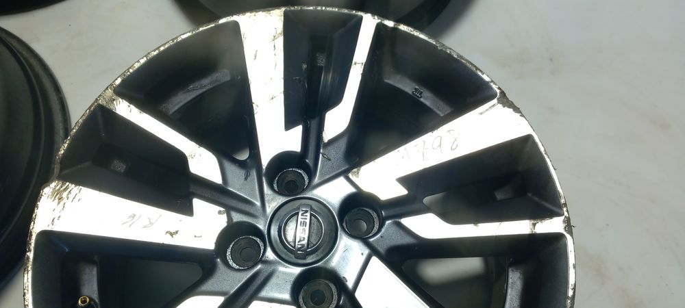 Conjunto de jantes NISSAN Micra V (K14)