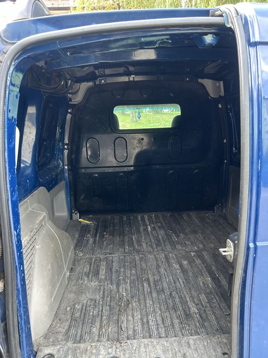 Renault Kangoo Za nizka cena OC 09:07:27.  przegląd techniczny22:06:27
