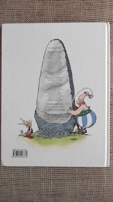 Livro Asterix e Latraviatta