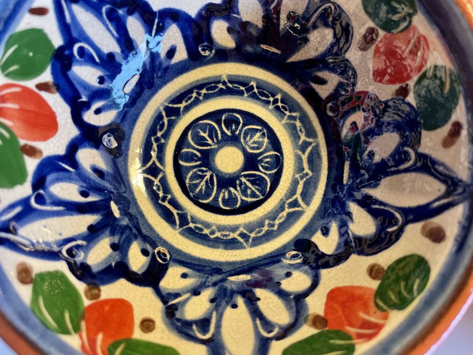 Tigelas de cerâmica portuguesa assinadas “F Agostinho V. Alentejo”