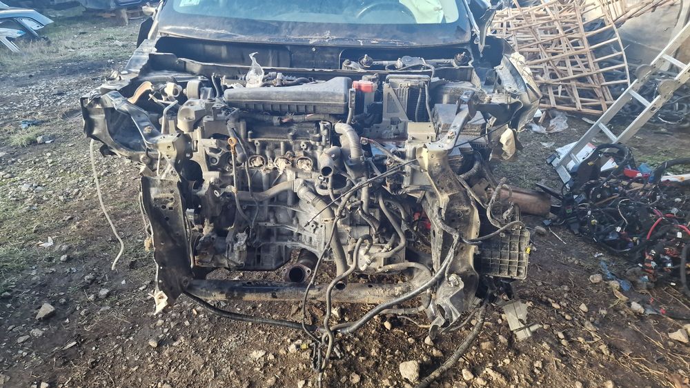 Двигатель Nissan rod T32 2.5 бензин.