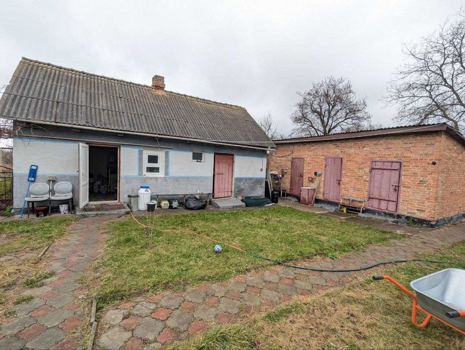 Продам будинок село Верхів (32 км до Рівного)