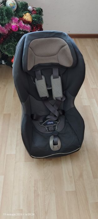 Дитяче автокрісло chicco 9-18кг