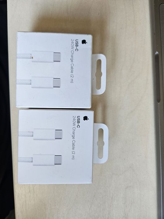 Apple USB-C to USB-C 2m 240W NEW
