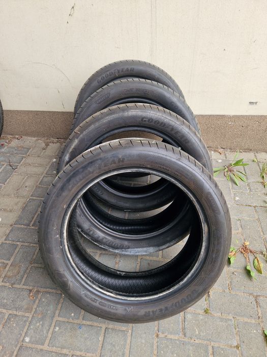215/50/18 Goodyear | Lato | Jak nowe |