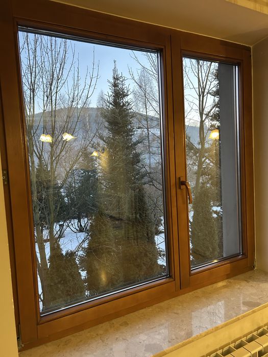 Okno drewniane Małe -85-150 Średnie-140/85
