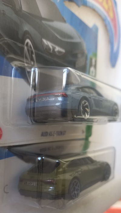 Conjunto 2 Audi RS E-tron GT