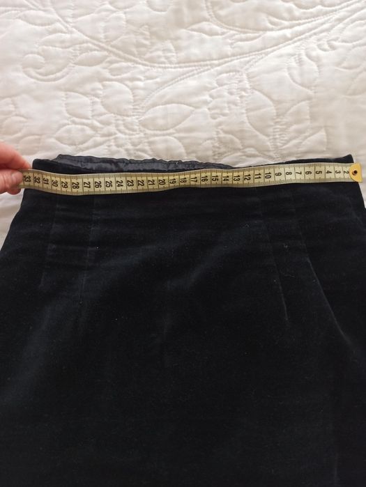 Spódnica czarna z bawełnianego aksamitu rozmiar XS