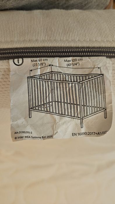 Colchão de berço IKEA Jattetrott