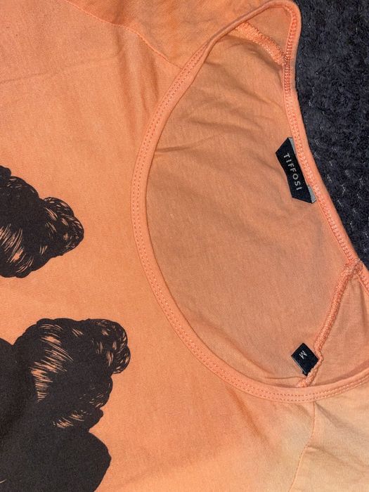 T-shirt exuberante