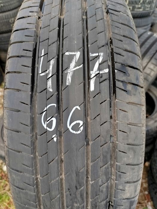 Opona używana 225/60R18 Bridgestone Dueler H/L 33 1szt.