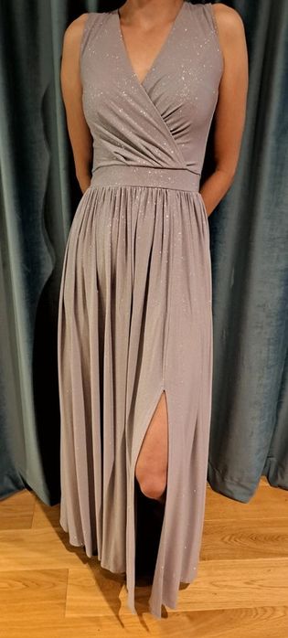 Brokatowa sukienka Roco rozm. 34/ XS