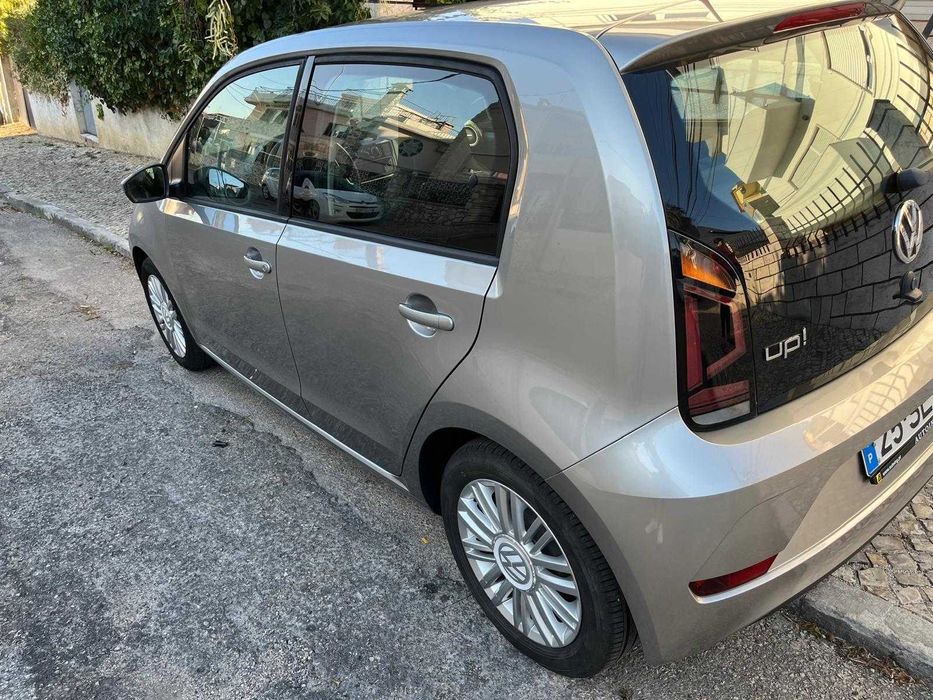 VW Up 2016  83.000 Km Bluetooth