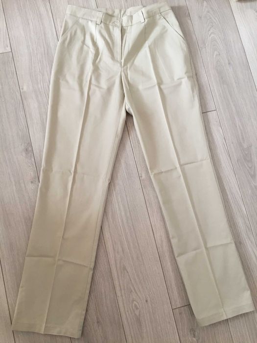 Spodnie kremowe roz. 38