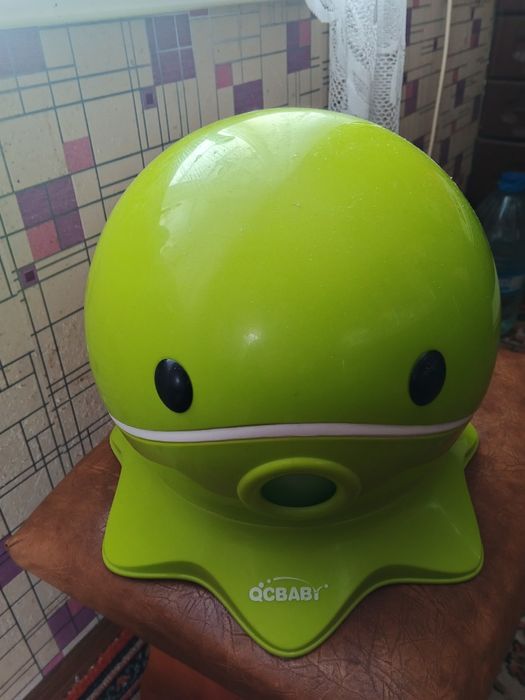 Продам детский горшок