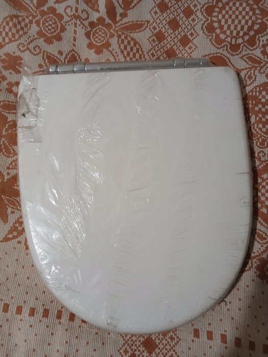 Сиденье деревянное