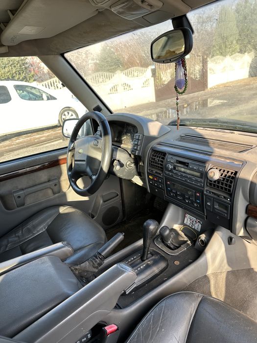 Запчасти разборка Land Rover Discovery Ленд Ровер Дискавери 2 1999 год