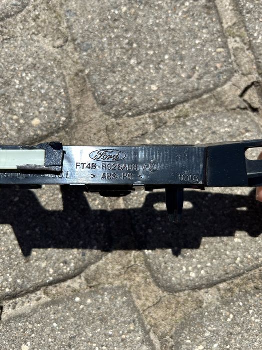 Направляюча передньої стійки Ford Edge