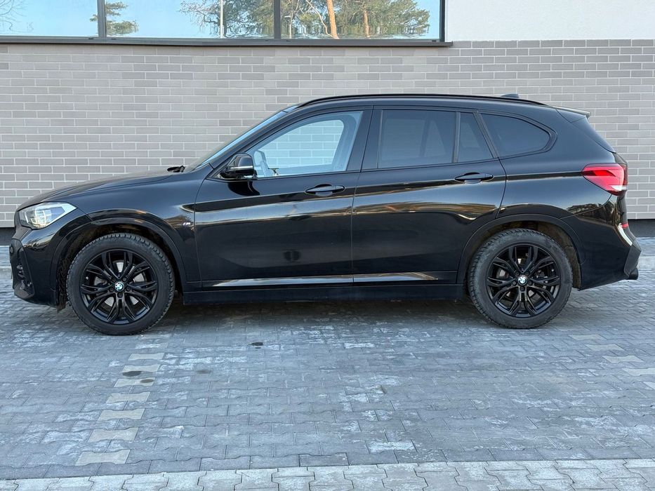 BMW X1 Polski salon, pakiet serwisowy, M Sport, dwa komplety kół