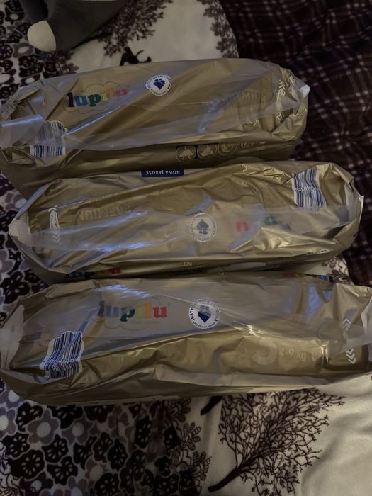 Продам дитячі підгузки 350 одна пачка за 1000 3 пачки