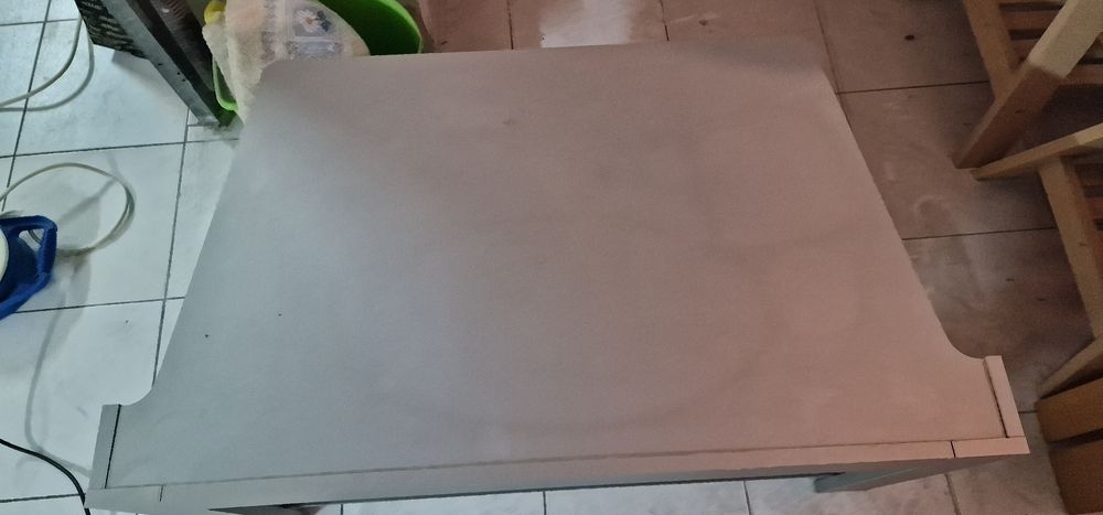 Mesa para televisão