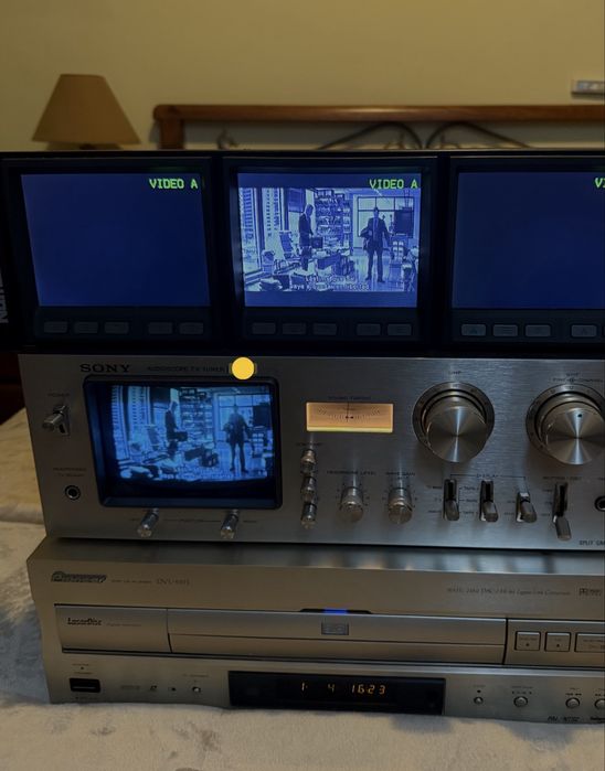 Sony Audioscope VT-M5 na caixa com manual e garantia, como novo apesar dos seus 50 anos.