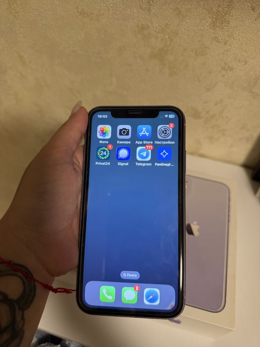 Продам айфон 11, 64 гб