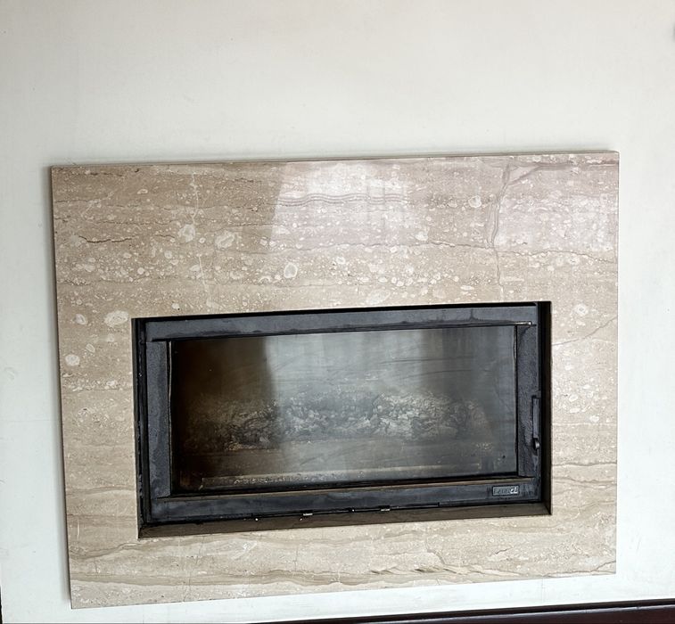 Kominek , granitowa plyta