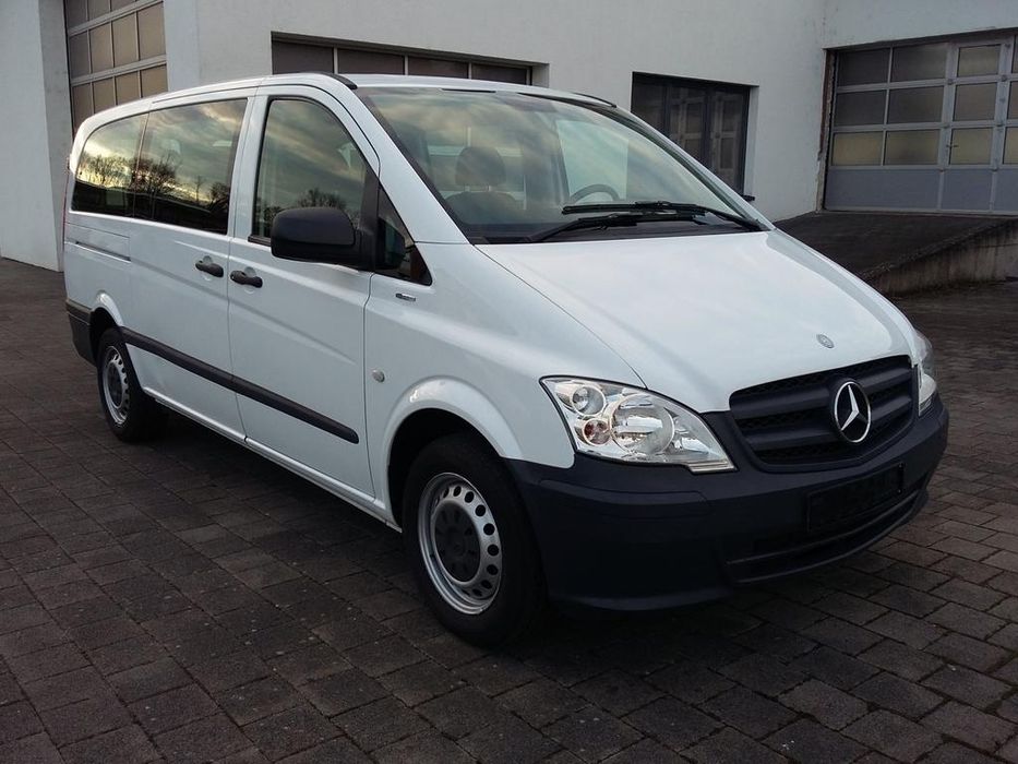 Mercedes Vito...