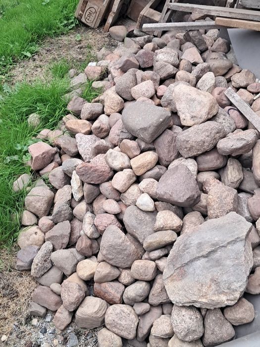 Kamień polny mały i sredni