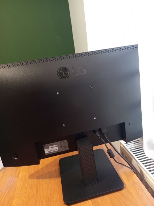 Monitor LG uszkodzona matryca