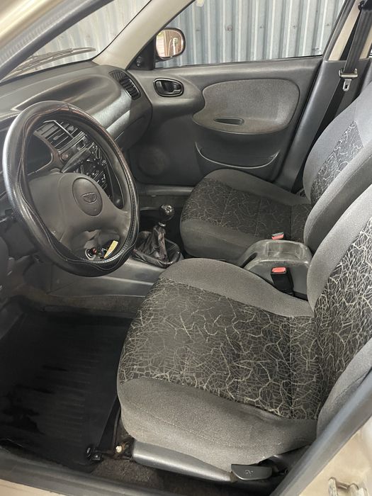 Продам Daewoo lanos 1.5 бенз