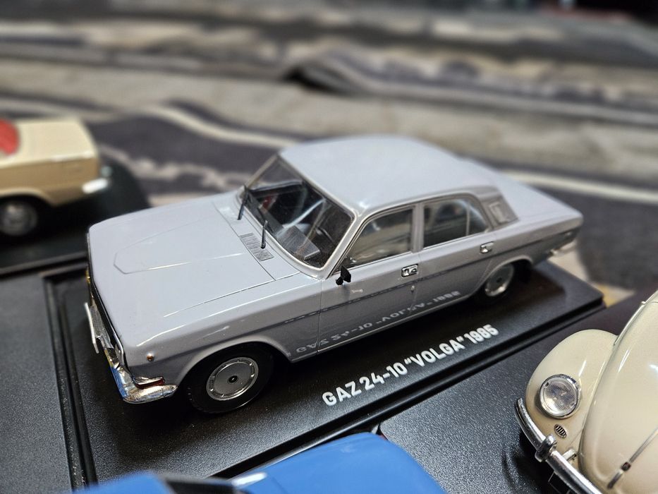 Volga Model PRL 1:24 Hachette