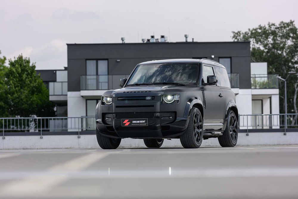 Wynajem jedyny w Polsce LAND ROVER DEFENDER 90 75th Edition lotnisko