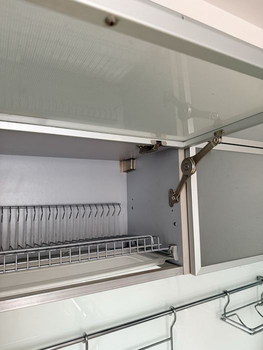 Кухонні шафи металеві. Кухонний гарнітур