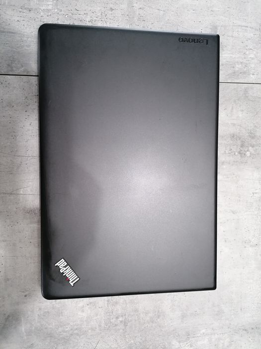 Lenovo i5 7200U ssd Windows11