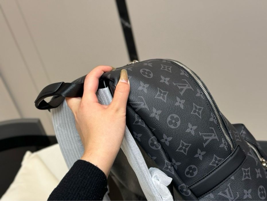 Рюкзак мужской LV Louis Vuitton Discovery Monogram Eclipse Луи Виттон