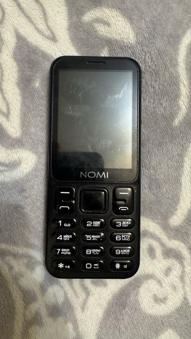 Комлект телефонів (Nokia,Nomi)