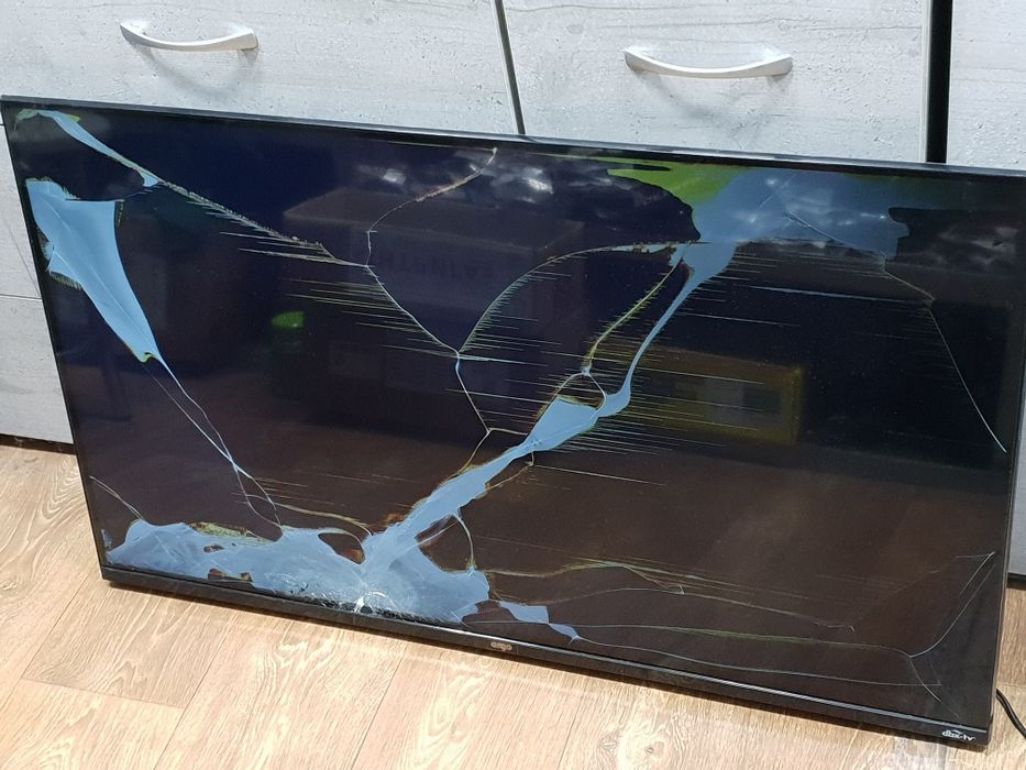 Телевизор Ergo 43GUS6500