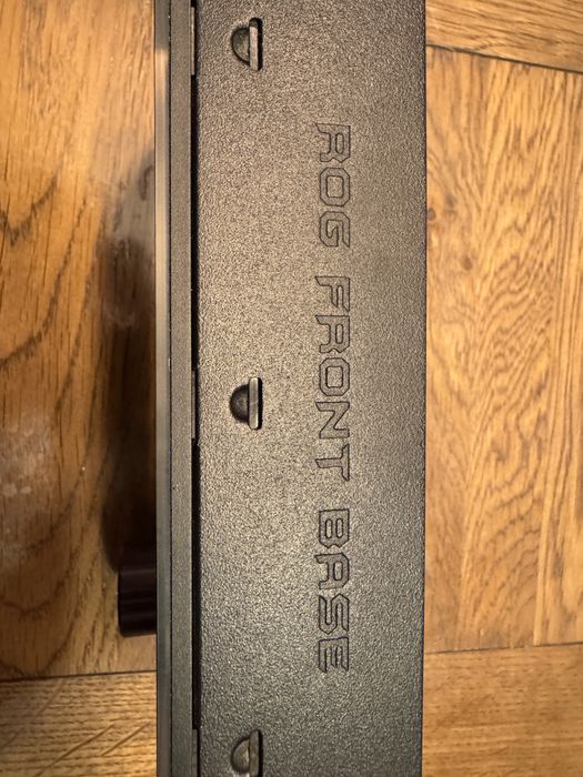 Asus ROG Front Base