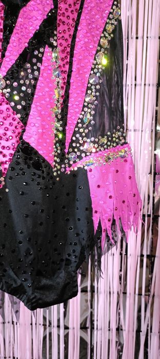 Купальник для художньої гімнастики