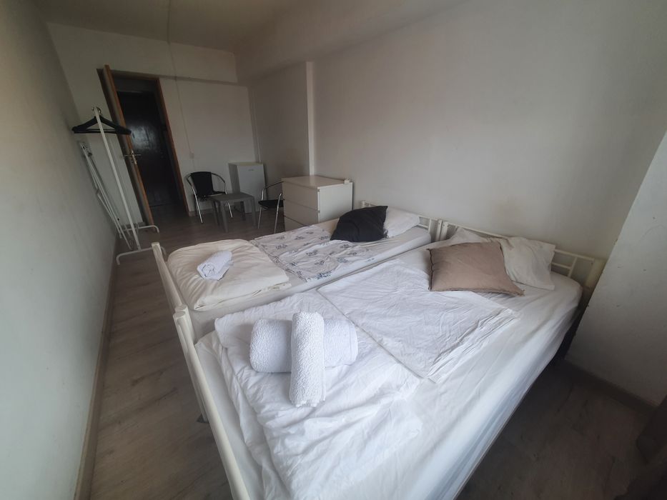 Quarto para arrenda no centro de Faro