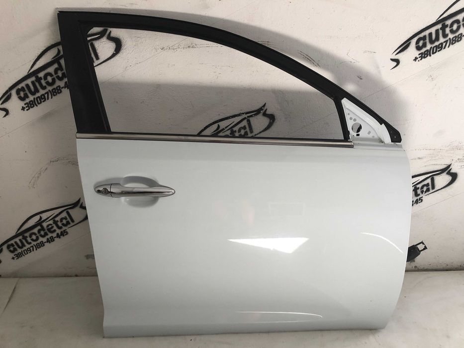 Двері Kia Sportage SL III дверь спортедж 3 дверка права двери