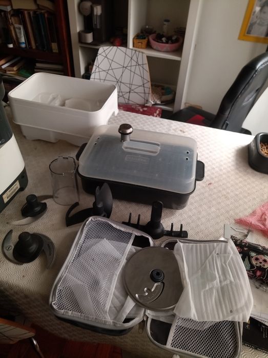 Robot de Cozinha Kenwood KCook
Em bom estado.