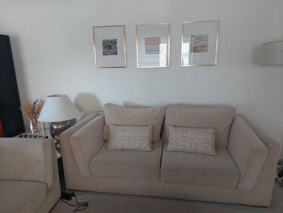 Sofás bege mesclado + 1 puff